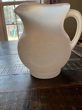 Vintage Plastic Kool-Aid Man 2 Quart Pitcher